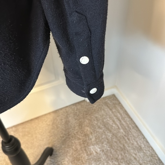 Armani’s exchange wool blend button up down top - Picture 6 of 11